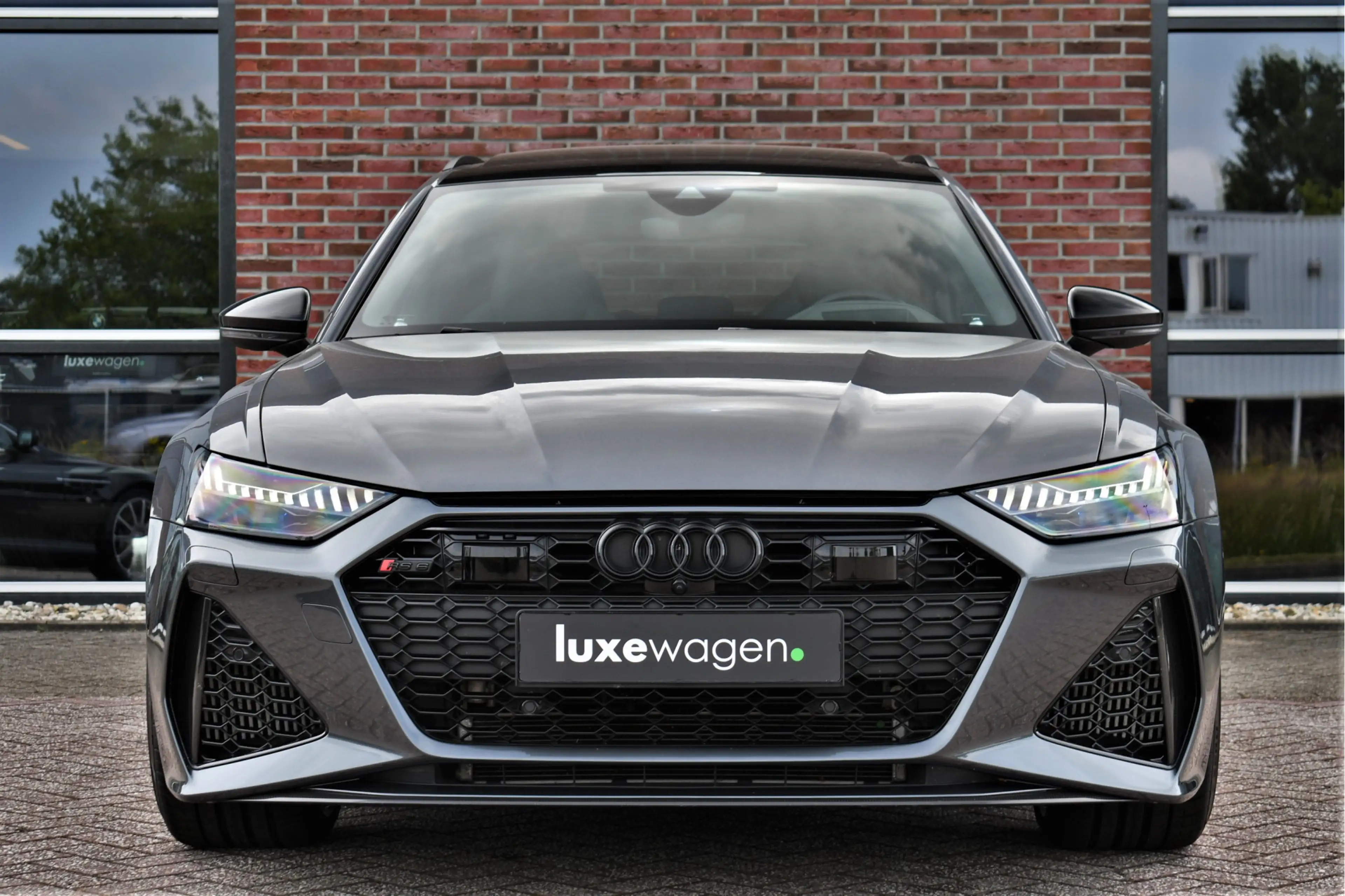 Audi RS6 Avant 4.0 TFSI quattro Dyn+ B&O-high Carbon Pano C — photo 7