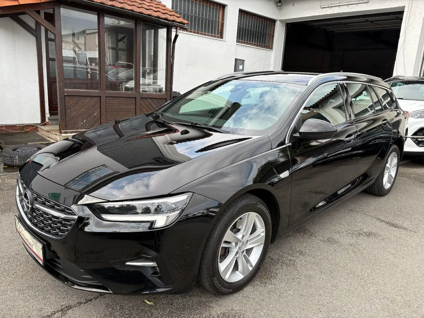 Opel Insignia ST 2.0 AUT. Business - AHK NAVI LED Noir - 1
