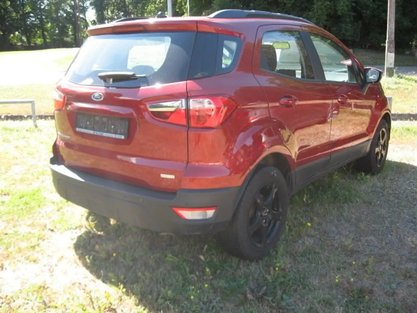 Ford EcoSport Cool &Connect, Navi, heizbare Frontscheibe Rot - 2