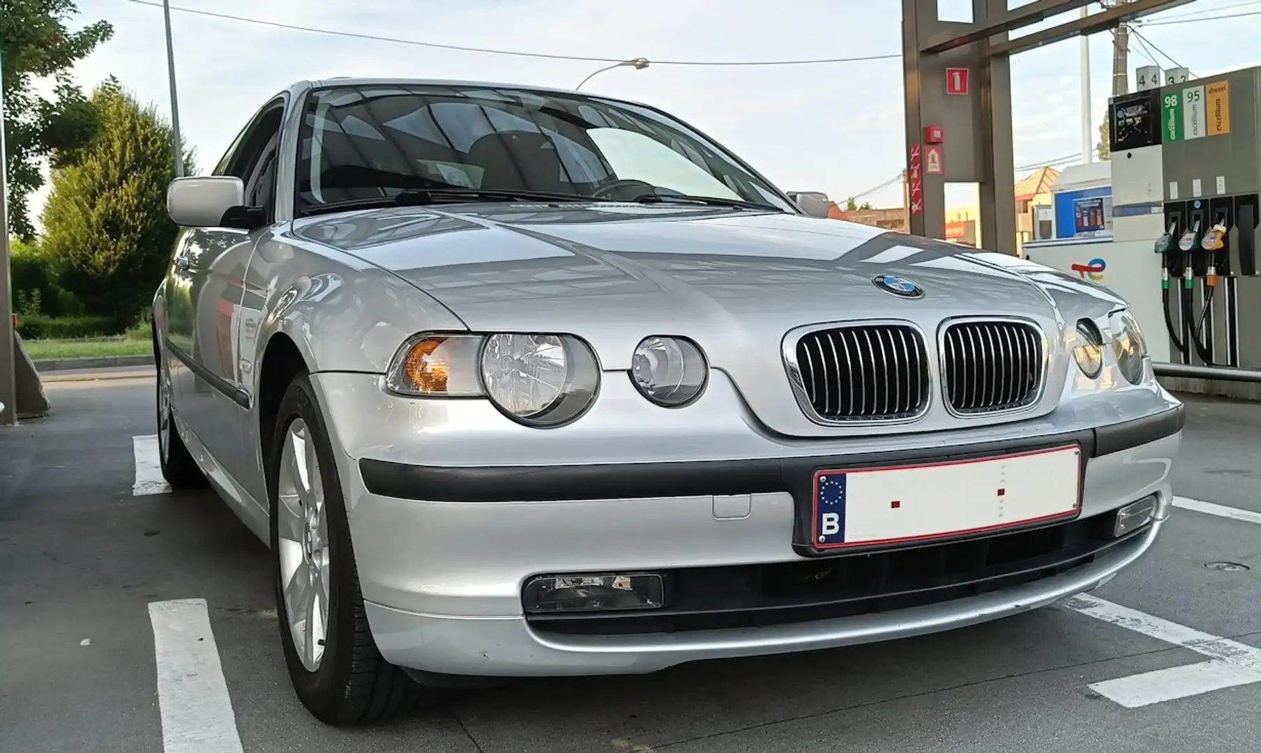 BMW 316 Compact 316 ti Srebrny - 1