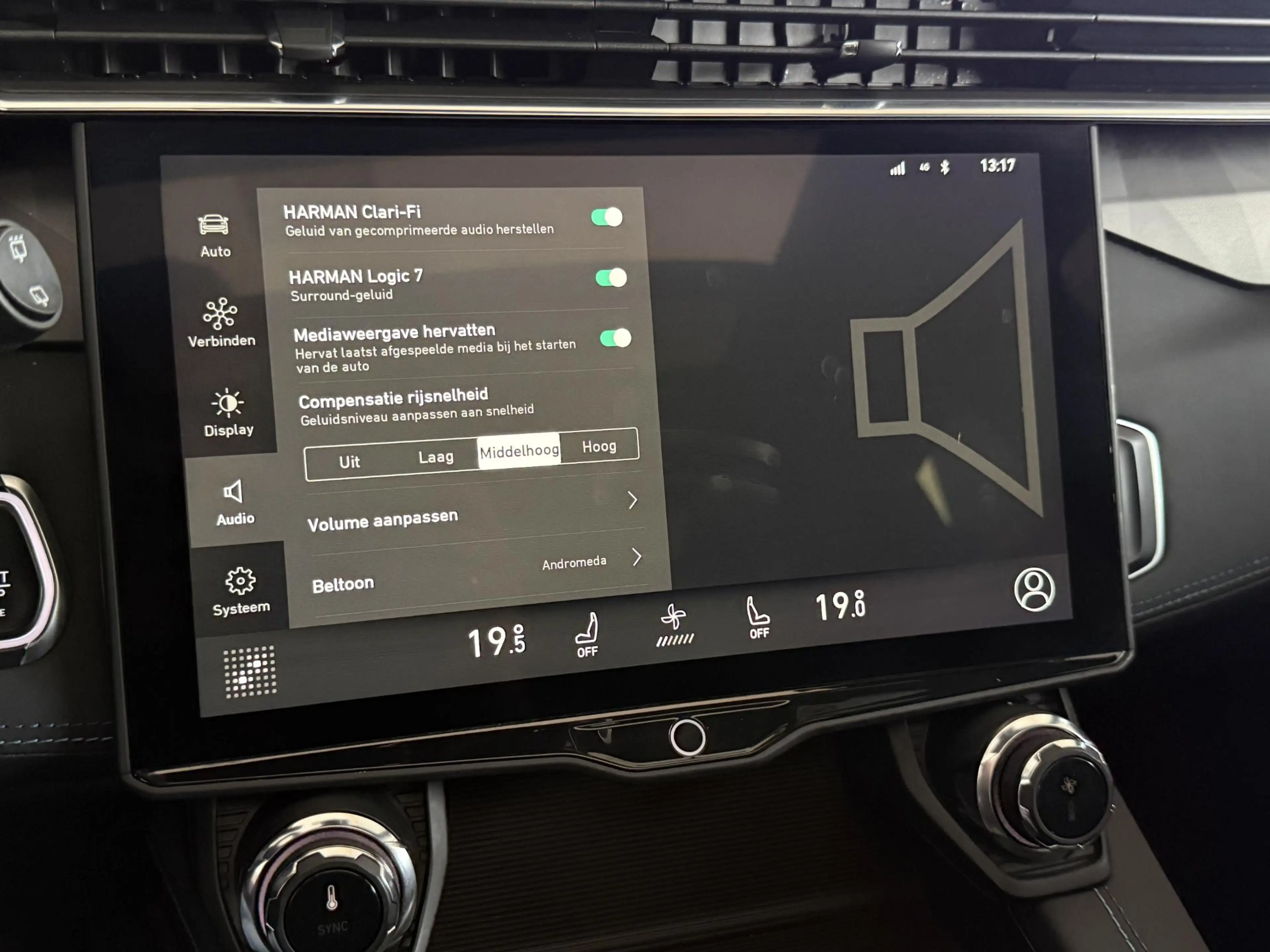 Lynk & Co 01 1.5 PHEV 261pk | Blackline | Zwarte hemel | Rolhoe — photo 13