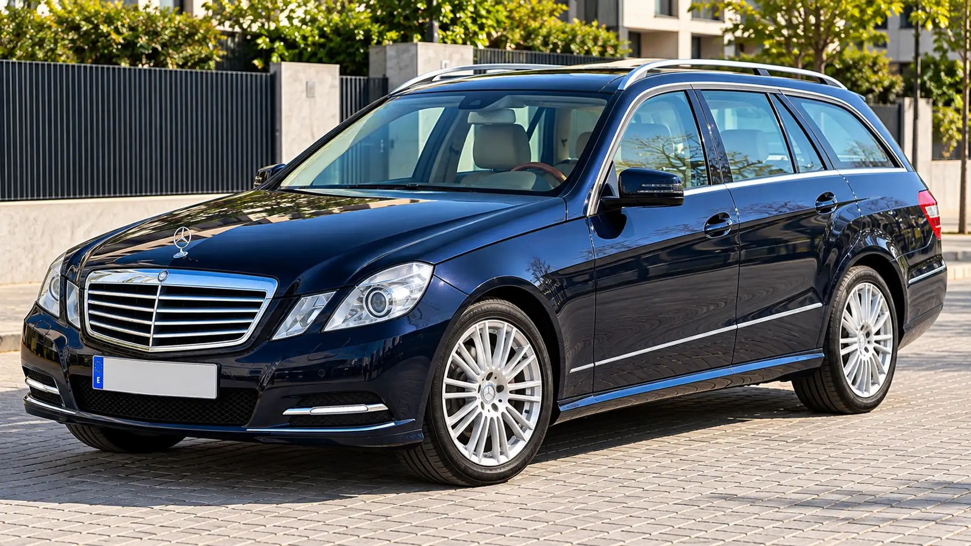 Mercedes-Benz E 220 Estate 220CDI BE Elegance 7G Plus - 1