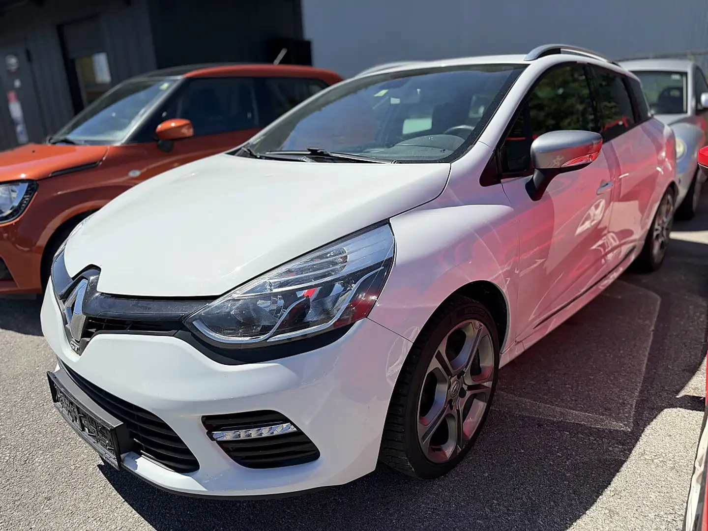 Renault Clio gT Weiß - 1