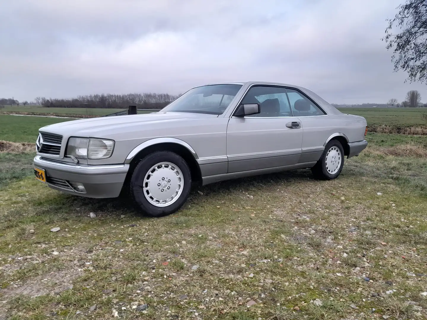 Mercedes-Benz 560 560 Zilver - 1