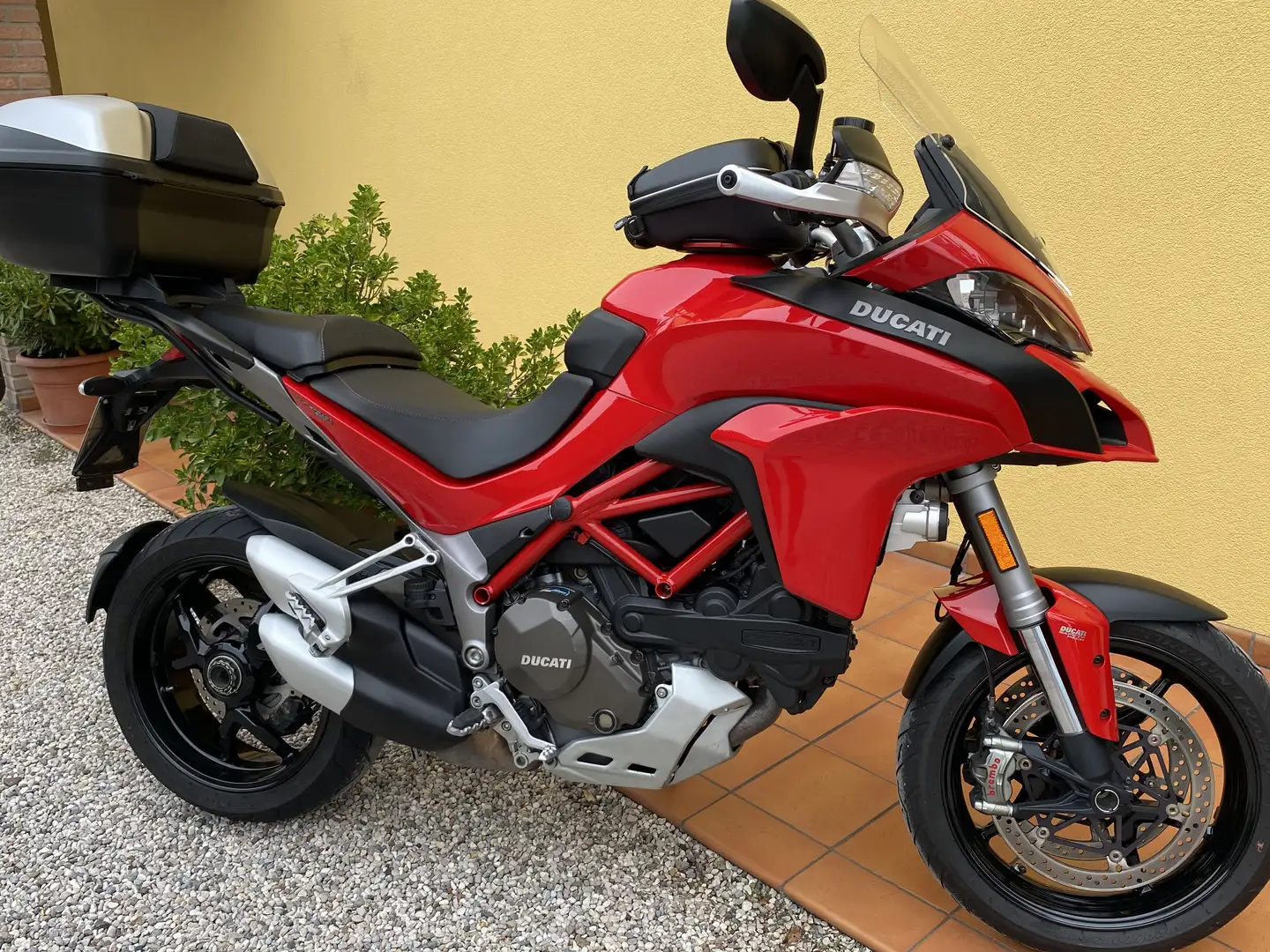Ducati Multistrada 1200 S Touring - 2