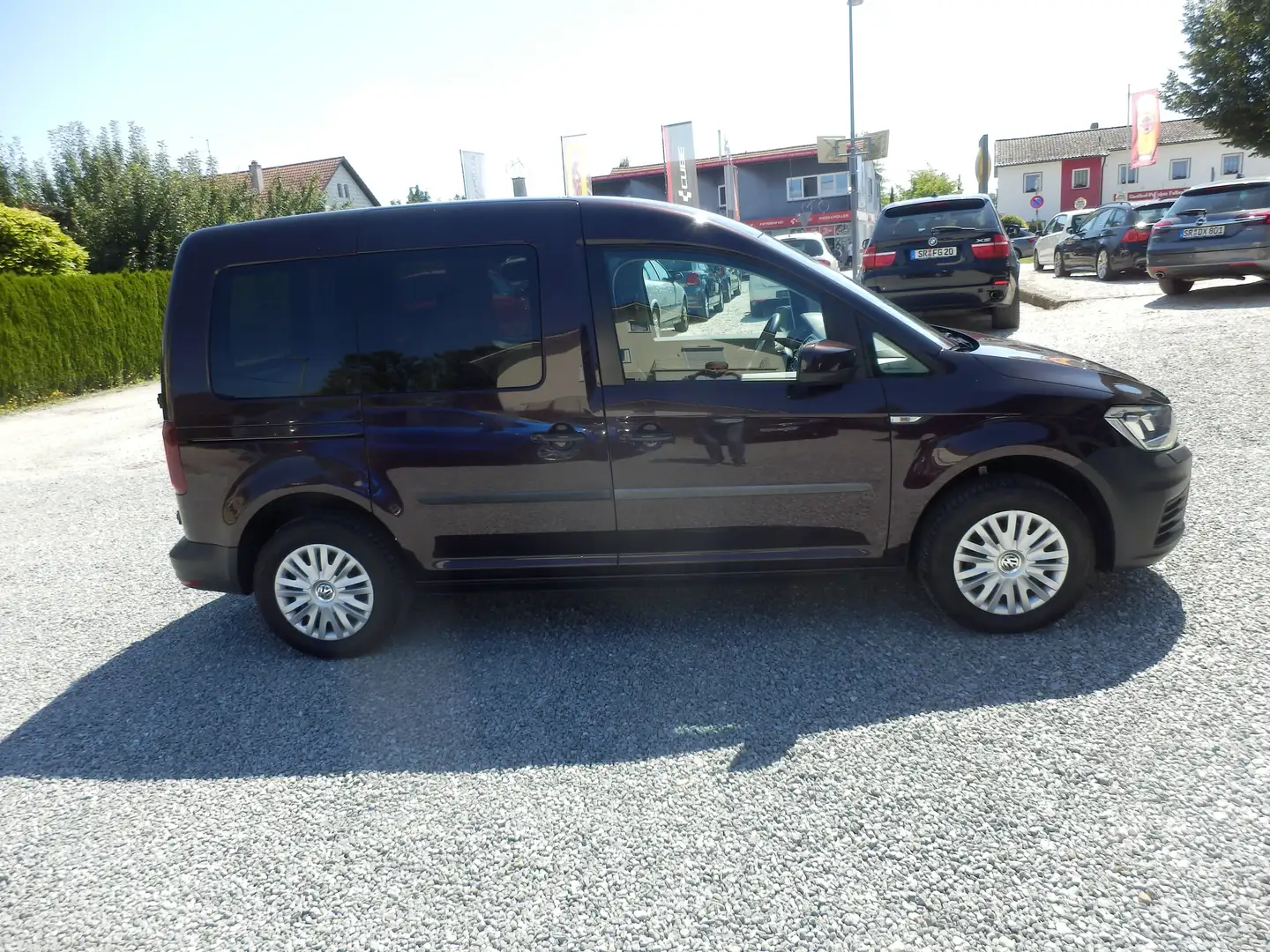 Volkswagen Caddy Trendline BMT Paars - 2