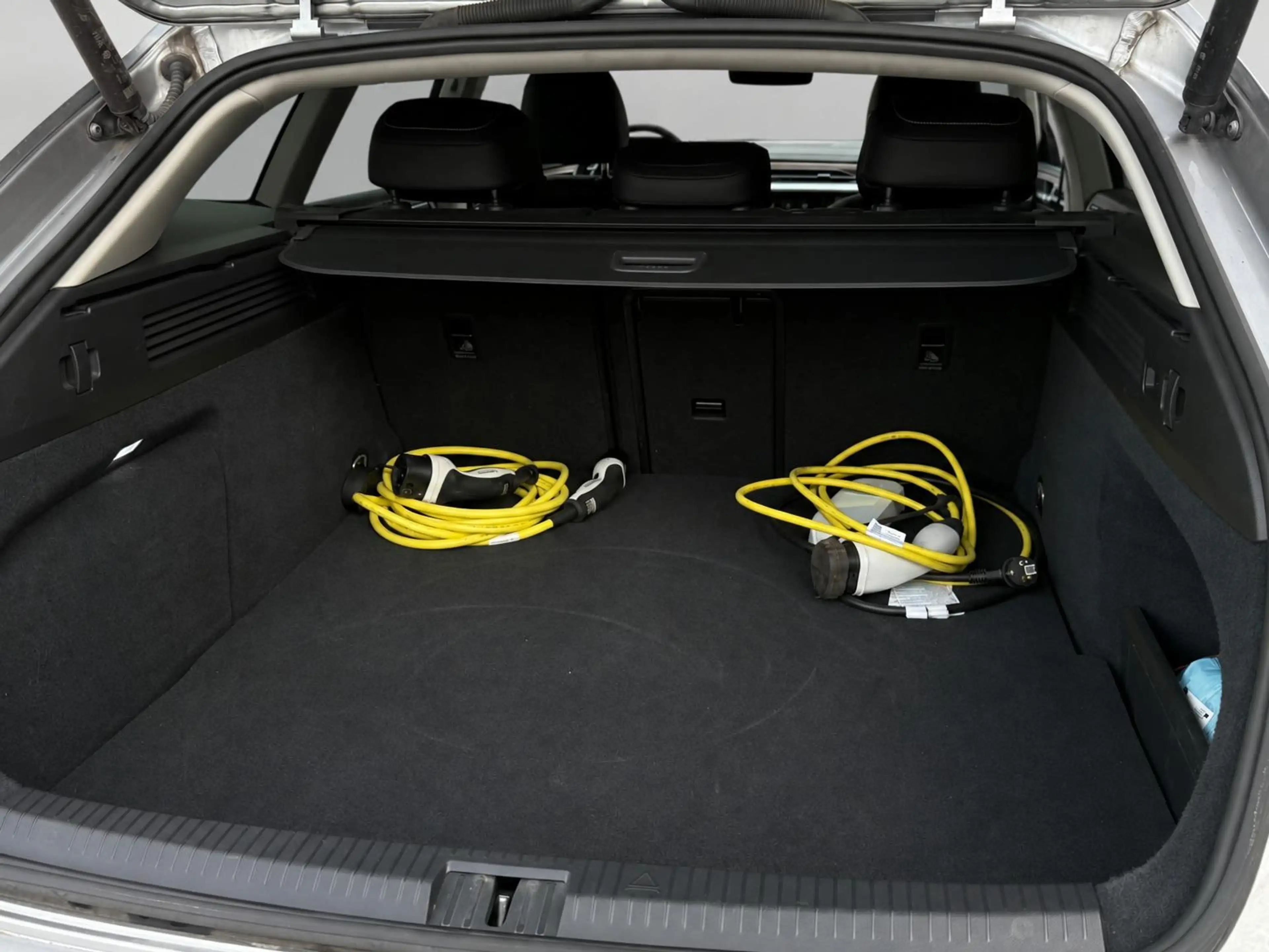 Volkswagen Arteon Shooting Brake 1.4 TSI eHybrid Elegance Business+ — photo 10