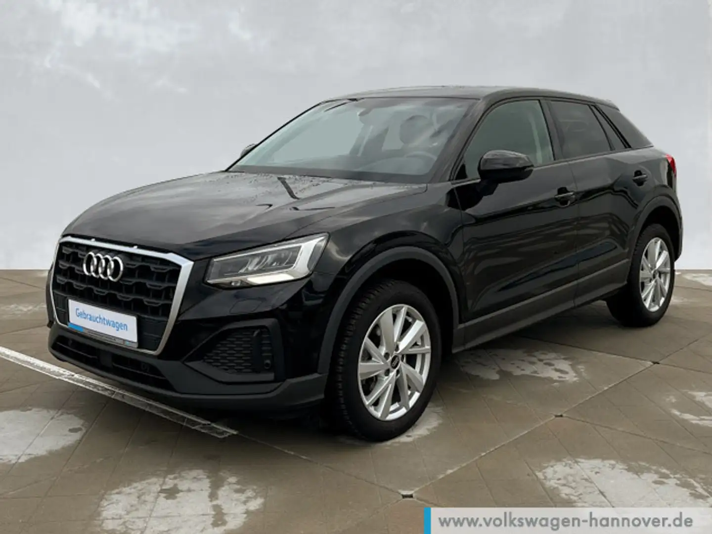 Audi Q2 35 1.5 TFSI S-tronic LED SHZ PDC Zwart - 1
