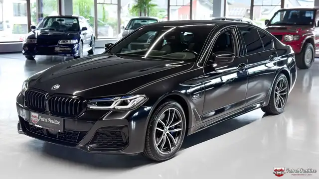 BMW 530 e PHEV xDrive M SPORT Aut. Schiebedach*Laser*TOP