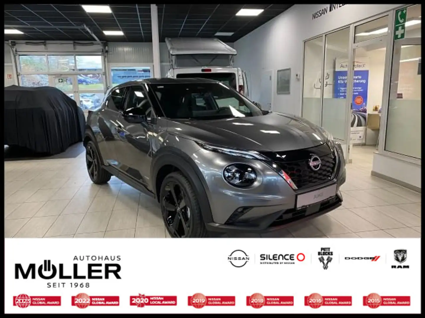 Nissan Juke 1.0 DCT Tekna Leder SH Navi AVM BOSE BF 19" Grau - 1