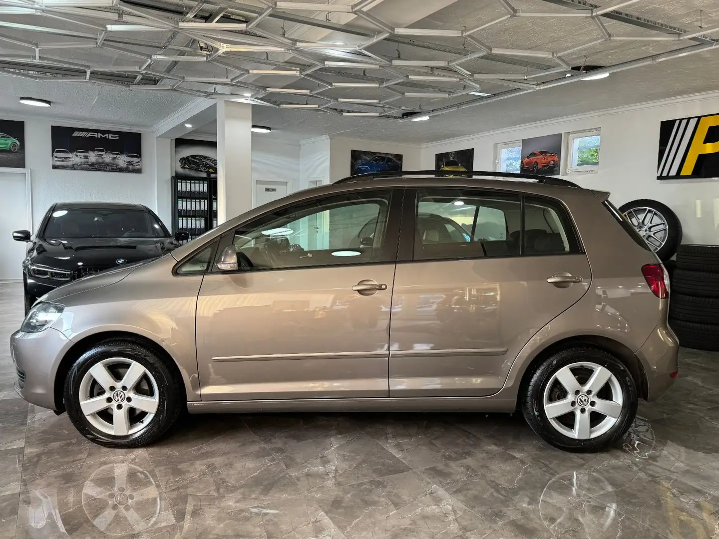 Volkswagen Golf Plus VI 1.6 TDI Comfortline / DSG 2. Hand Braun - 2