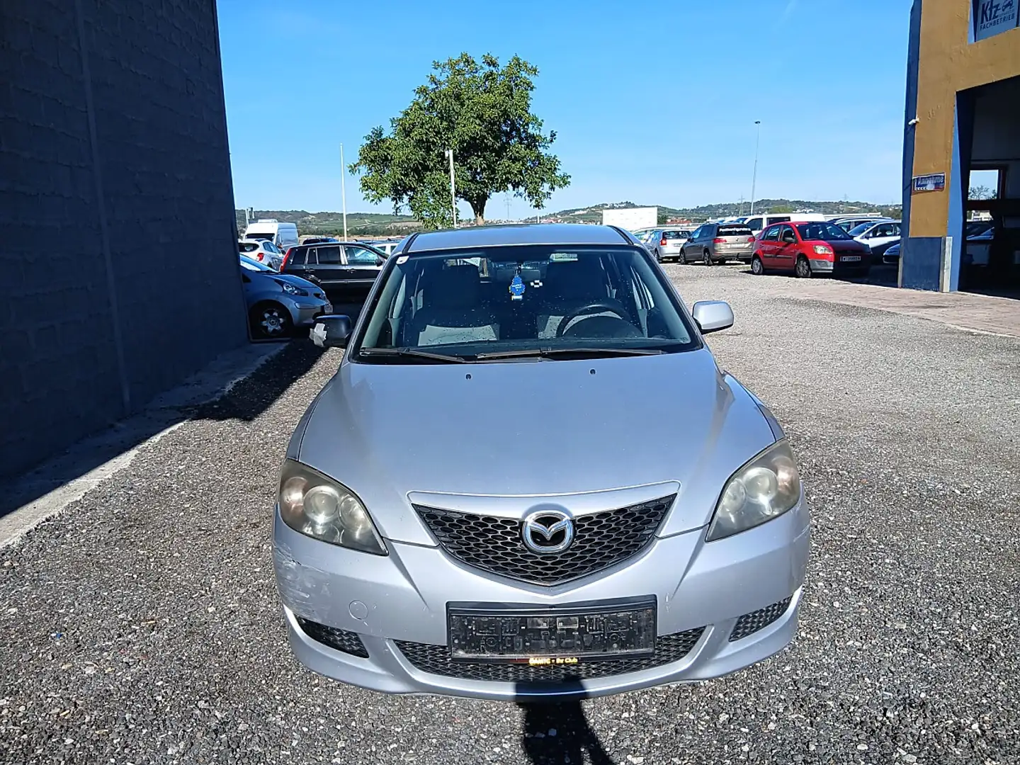 Mazda 3 Mazda3 3 1.6 CD110 Sport Active Silber - 1