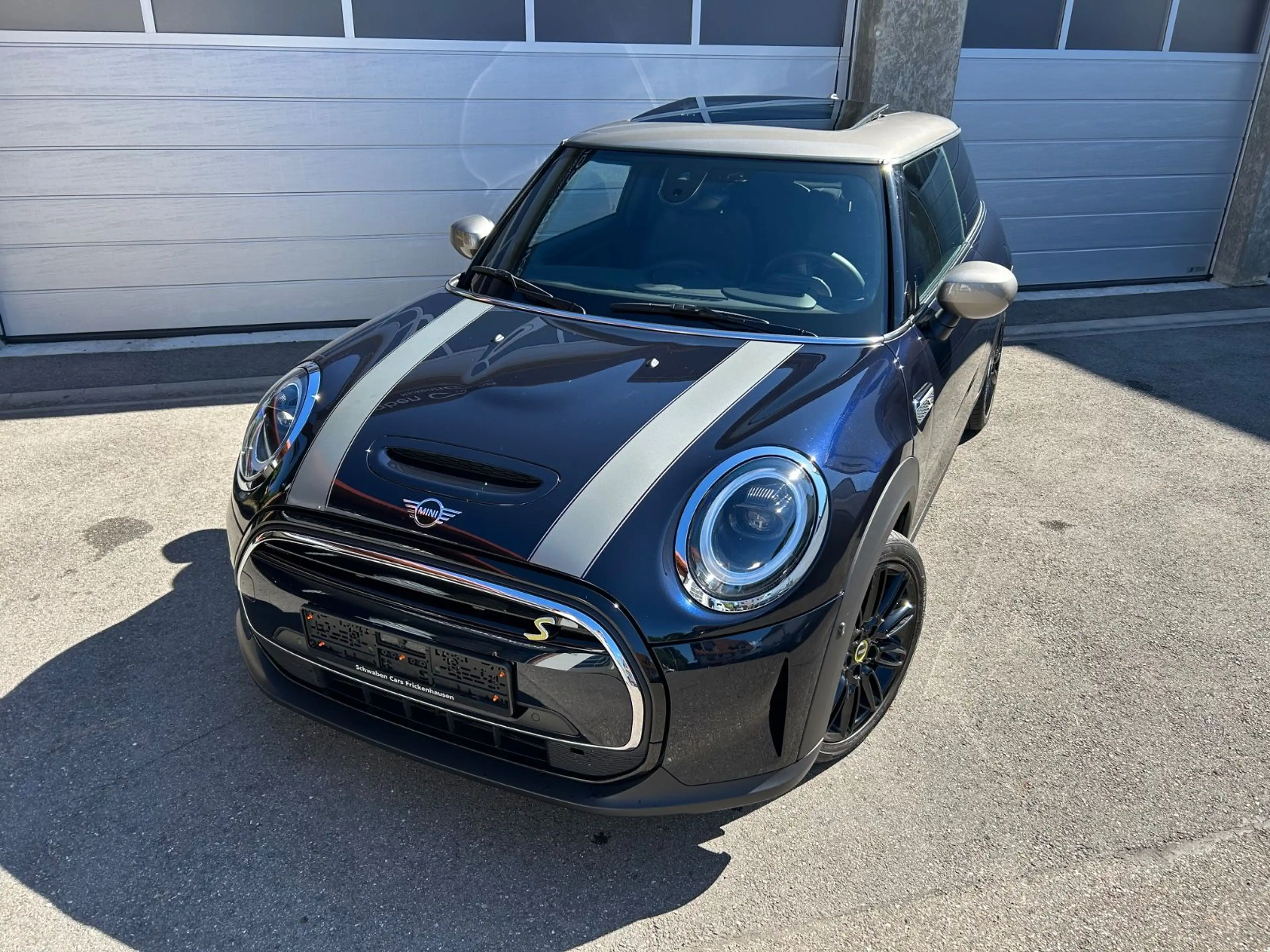 MINI Cooper SE "YOURS" Panorama HUD HiFi H&K LED — photo 5