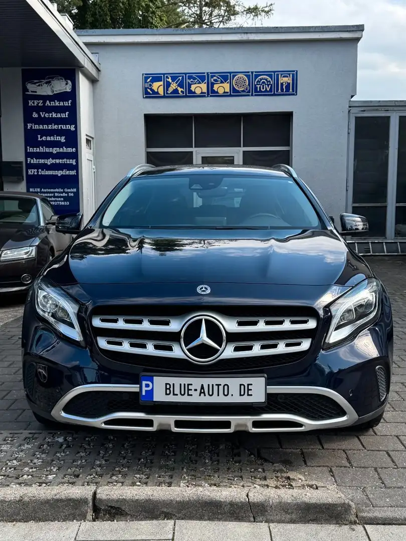 Mercedes-Benz GLA 250 4Matic Navi*LED*Kamera*StandHZ* Blau - 2