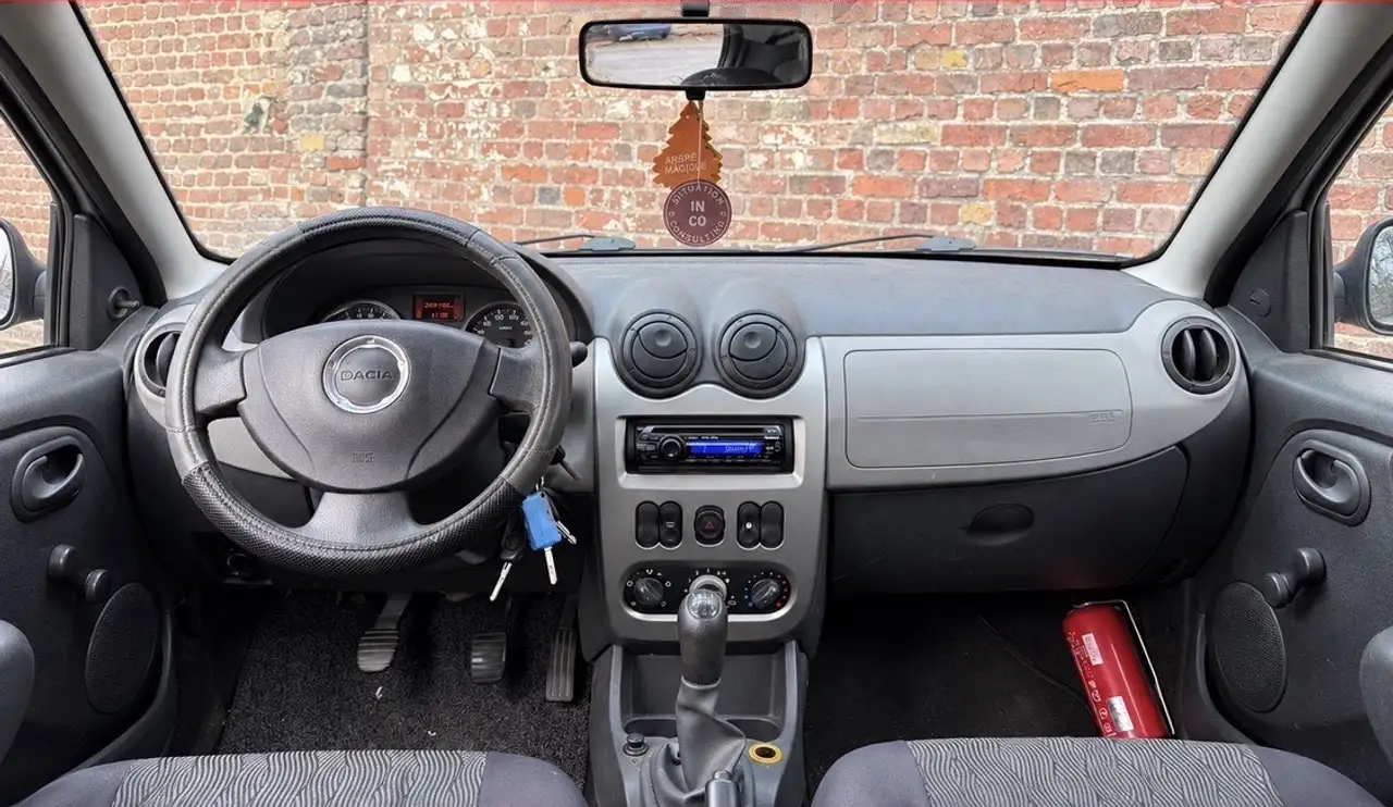 Dacia Sandero Sandero — photo 4