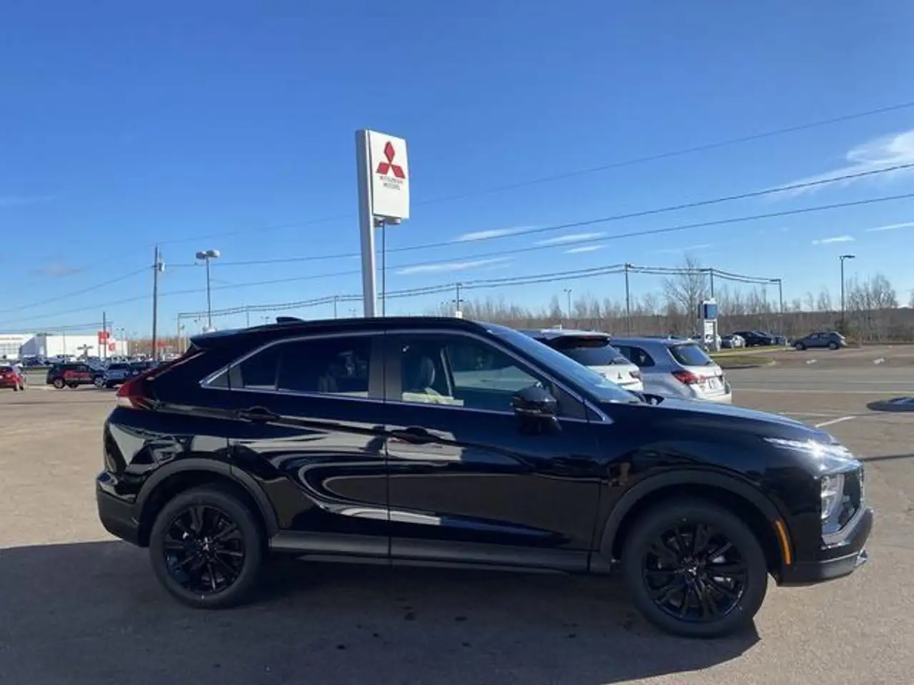 Mitsubishi Eclipse Cross снимка Mitsubishi Eclipse Cross