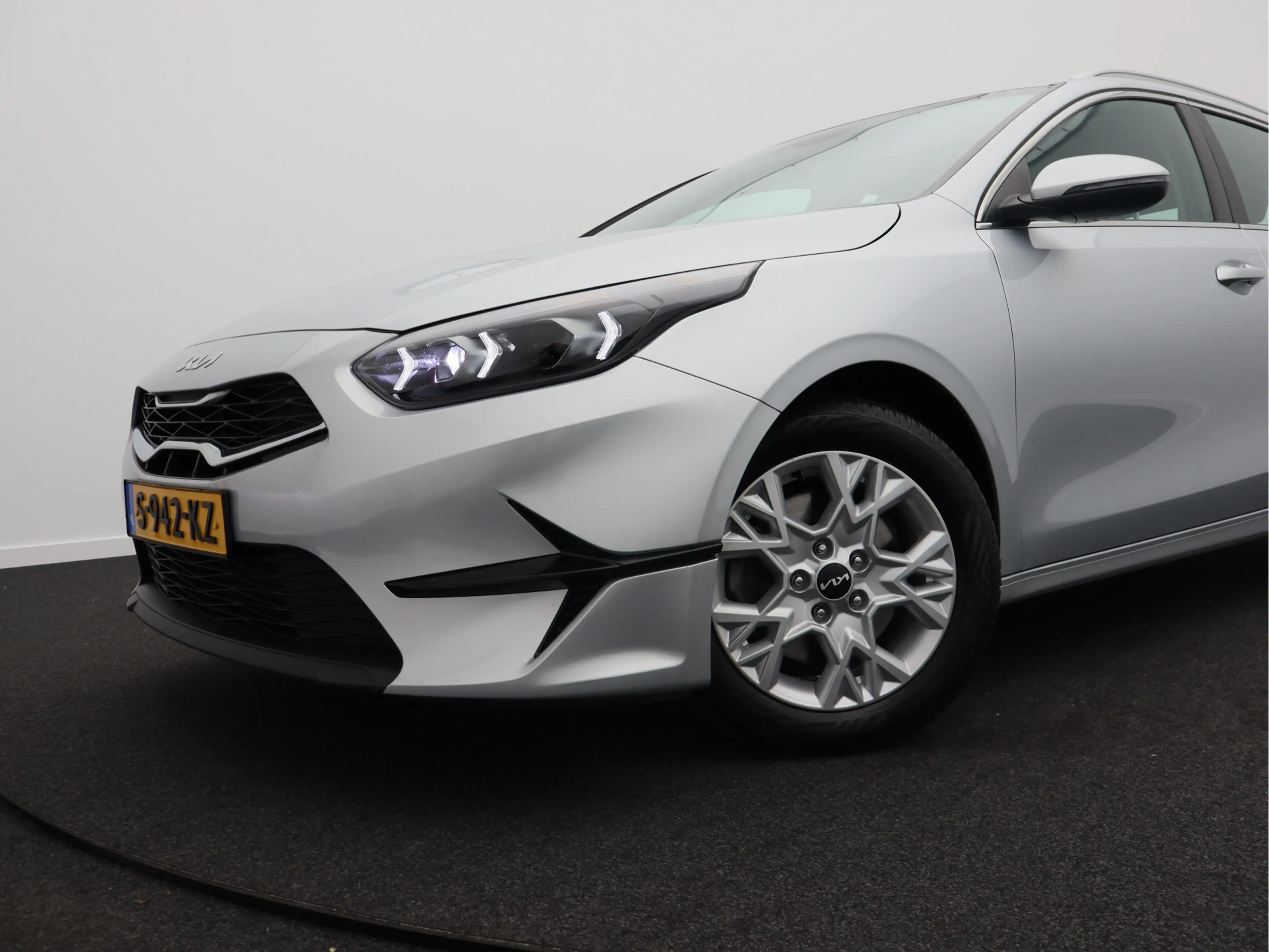 Kia Ceed SW / cee'd SW Sportswagon 1.0 T-GDi MHEV DynamicLine/ lage km/ a — photo 32