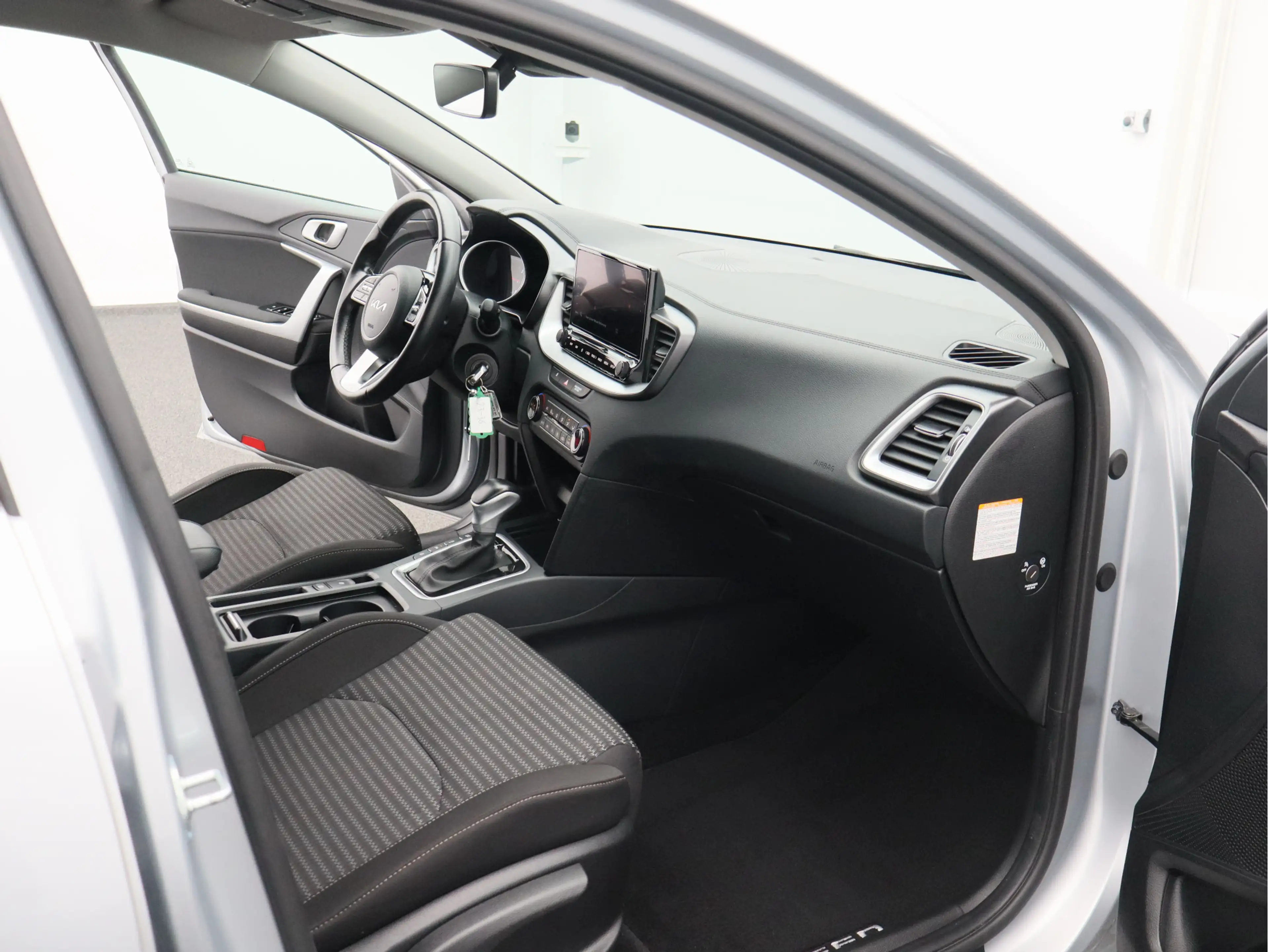 Kia Ceed SW / cee'd SW Sportswagon 1.0 T-GDi MHEV DynamicLine/ lage km/ a — photo 23