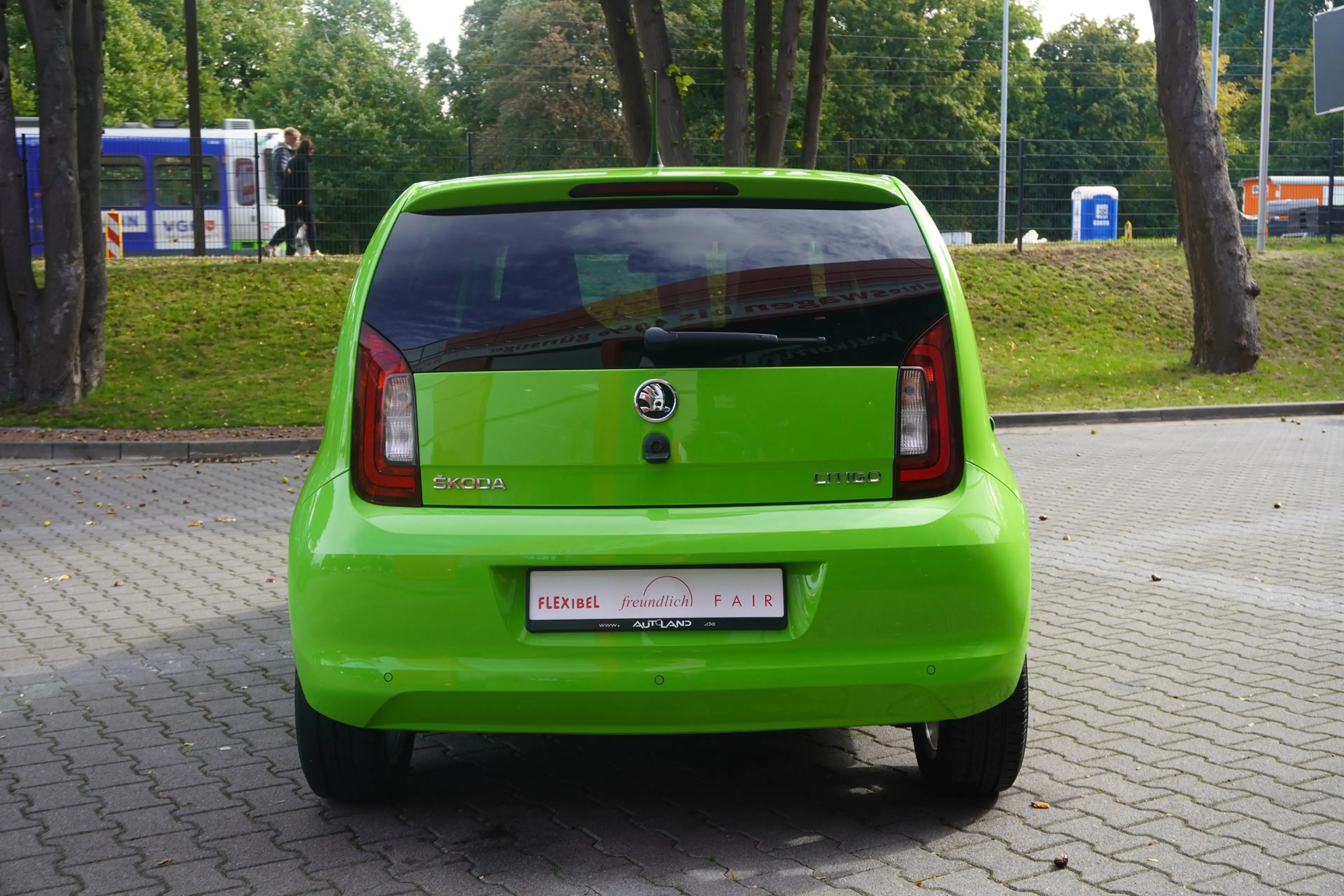 Skoda Citigo 1.0 MPI Clever Bluetooth PDC Sitzheizung — photo 7