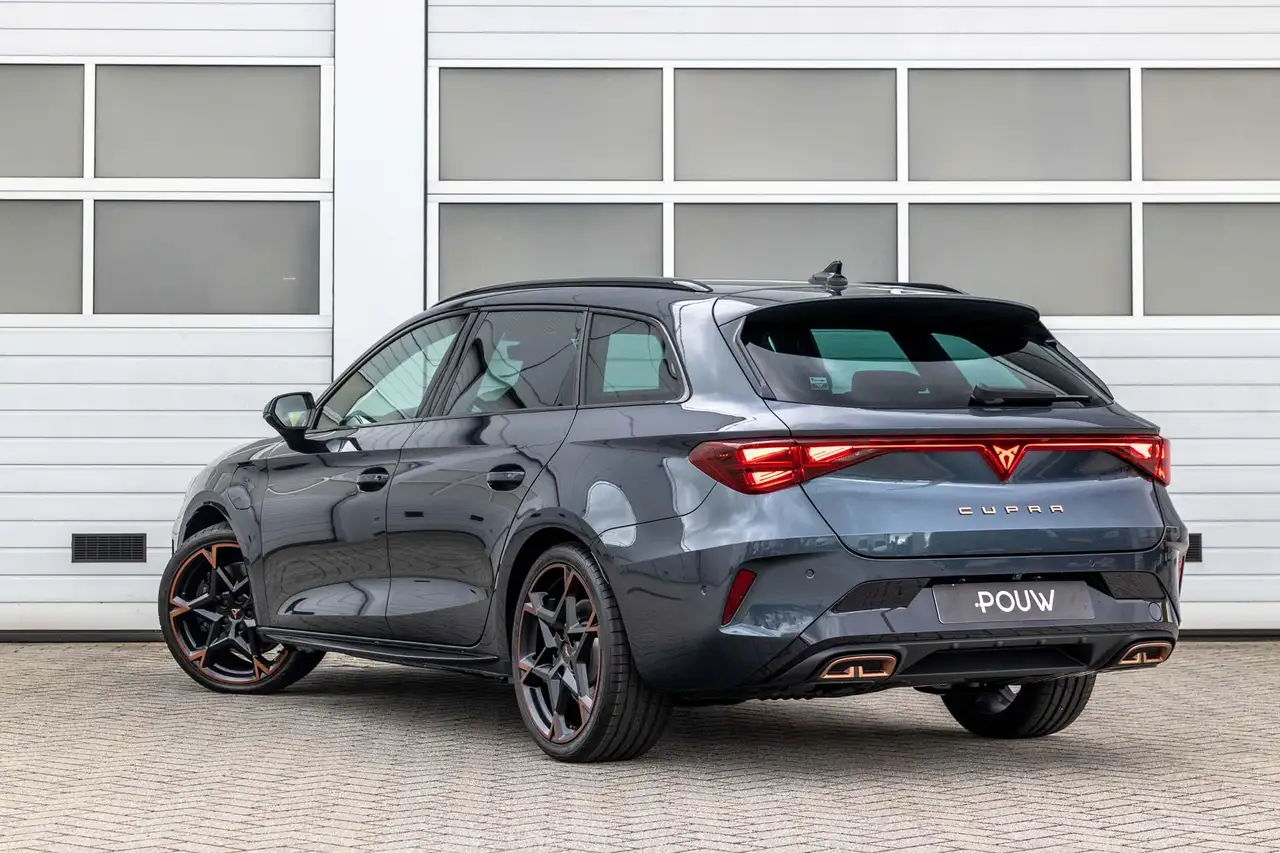 CUPRA Leon 2026 — фото 10