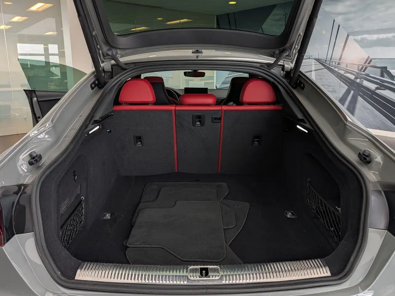 Audi S5 снимка Audi S5