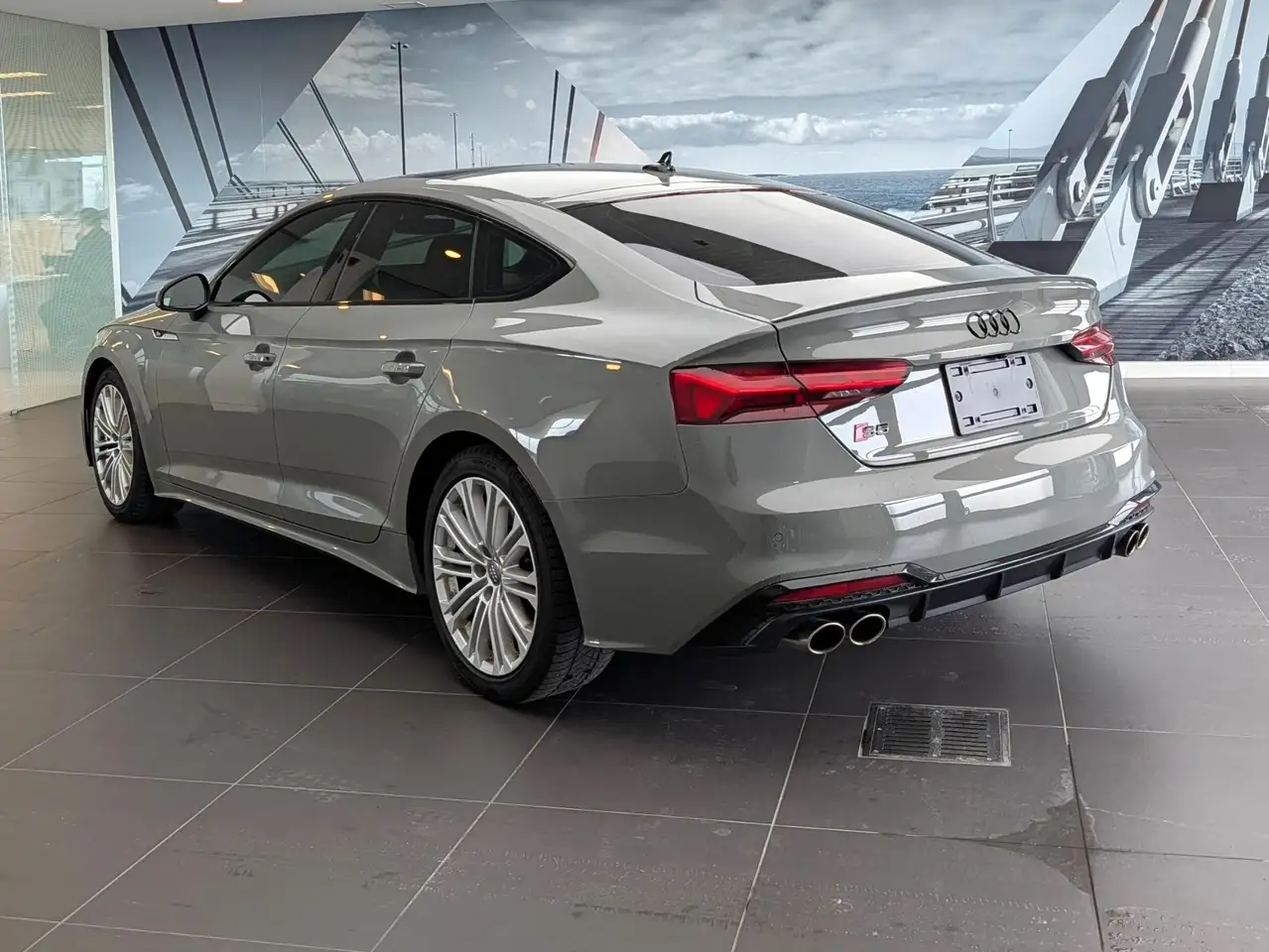Audi S5 снимка Audi S5