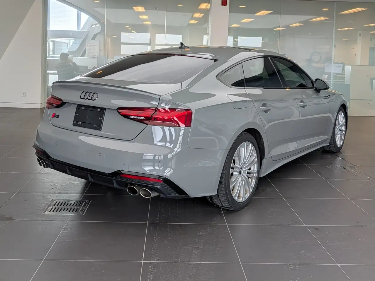 Audi S5 снимка Audi S5