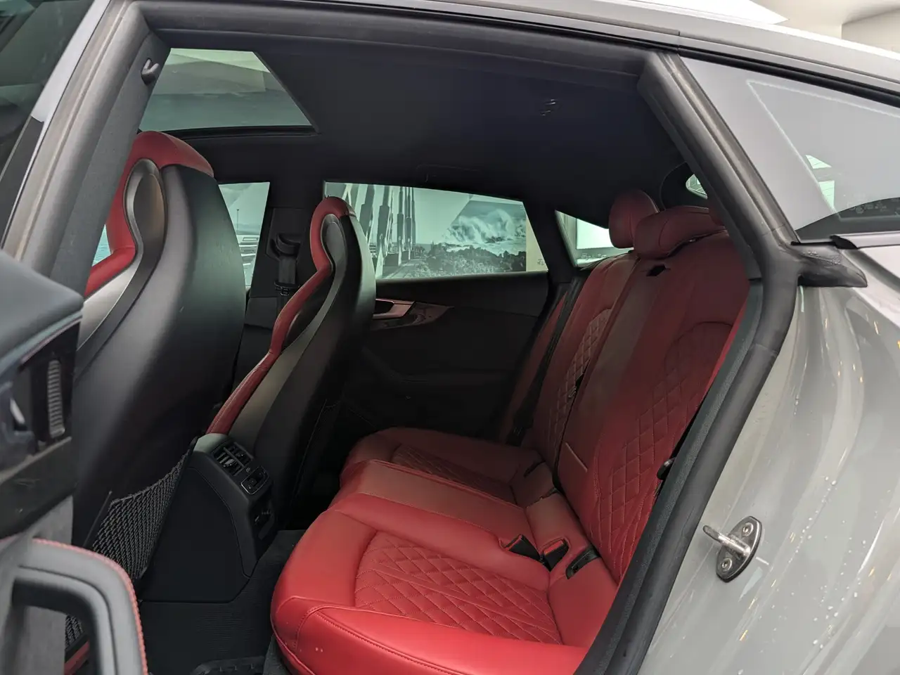 Audi S5 снимка Audi S5