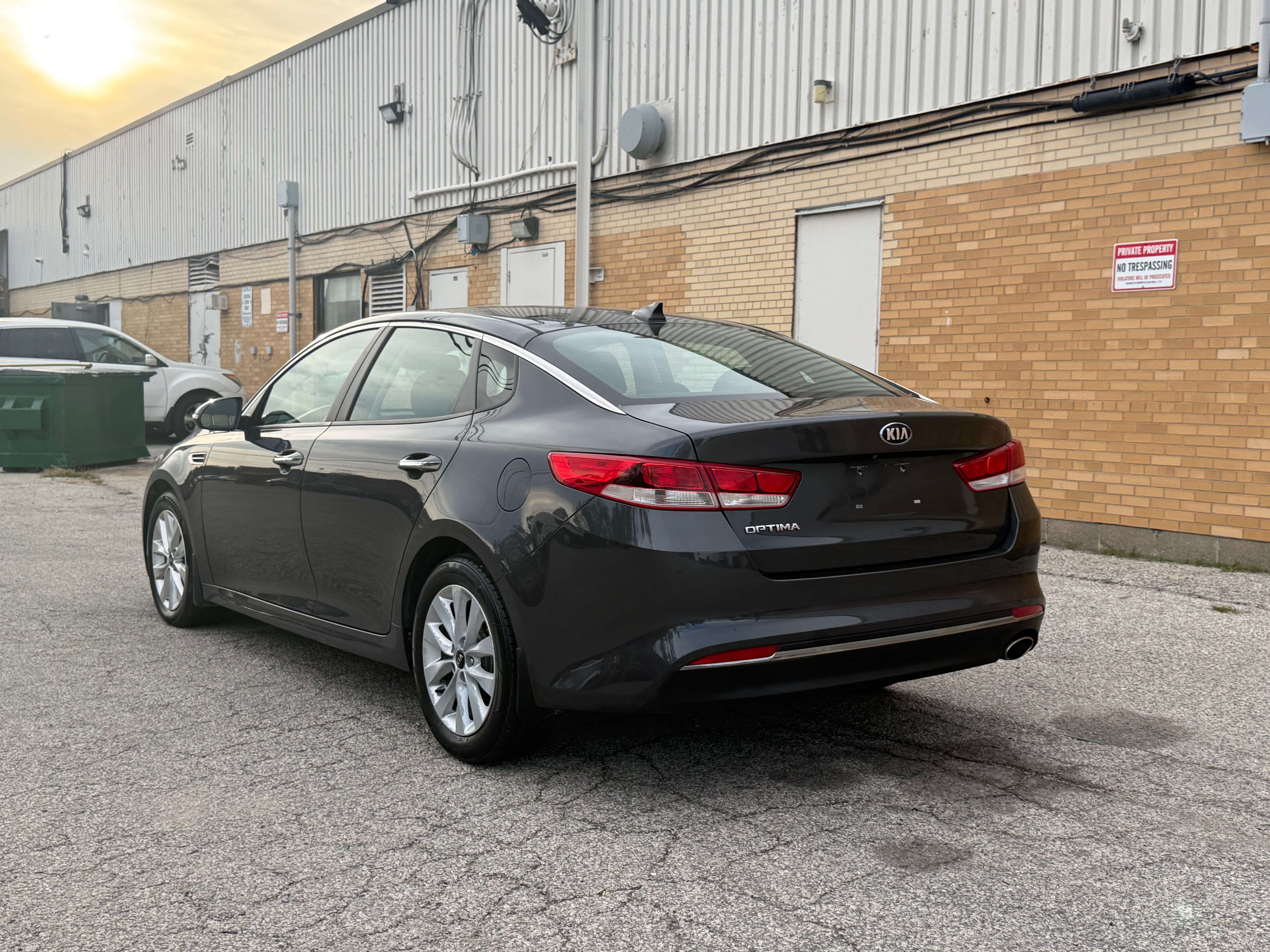 2016 Kia Optima Sedan