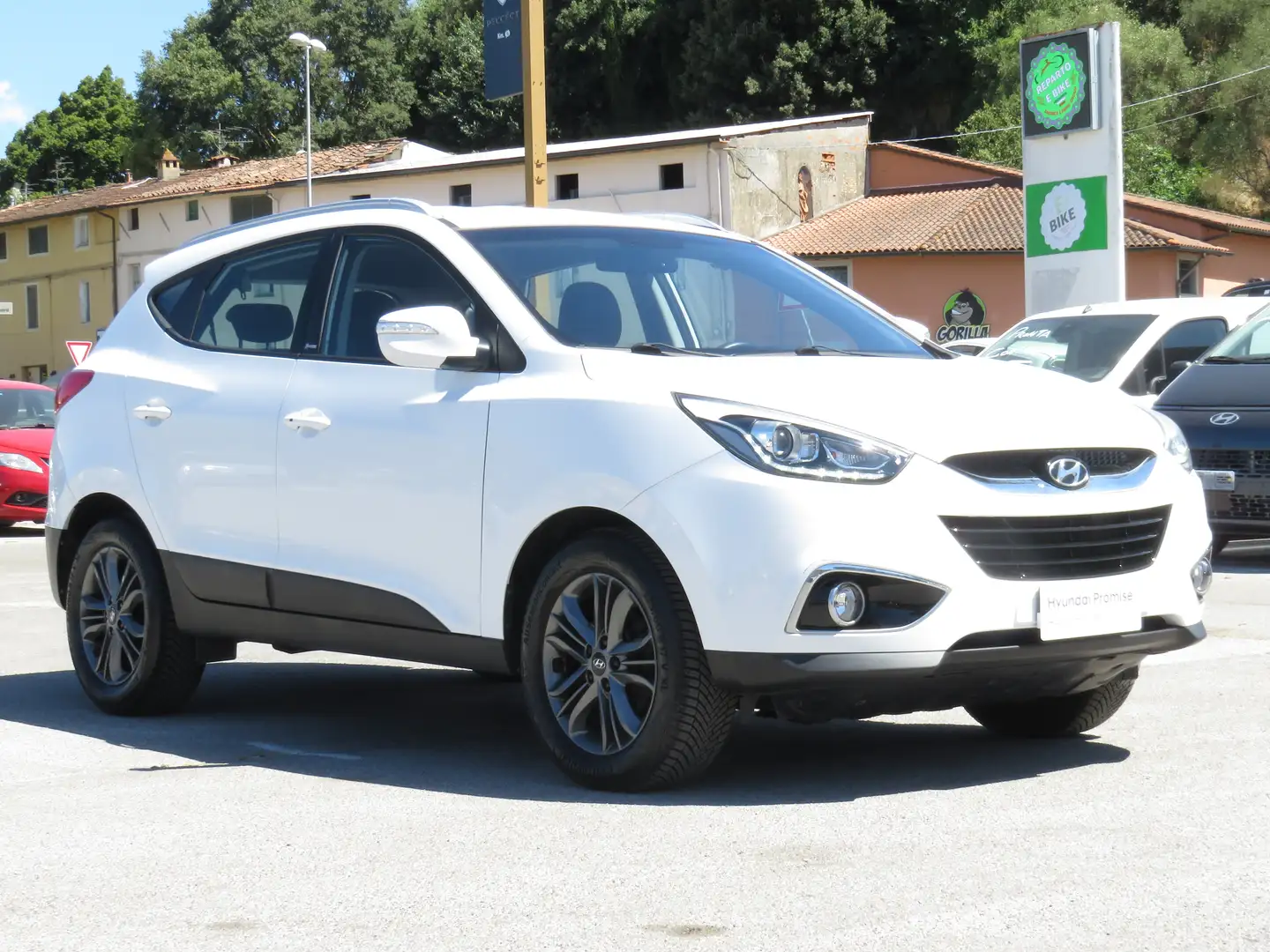 Hyundai iX35 2.0 CRDi 4WD 136cv Xpossible FL Wit - 2