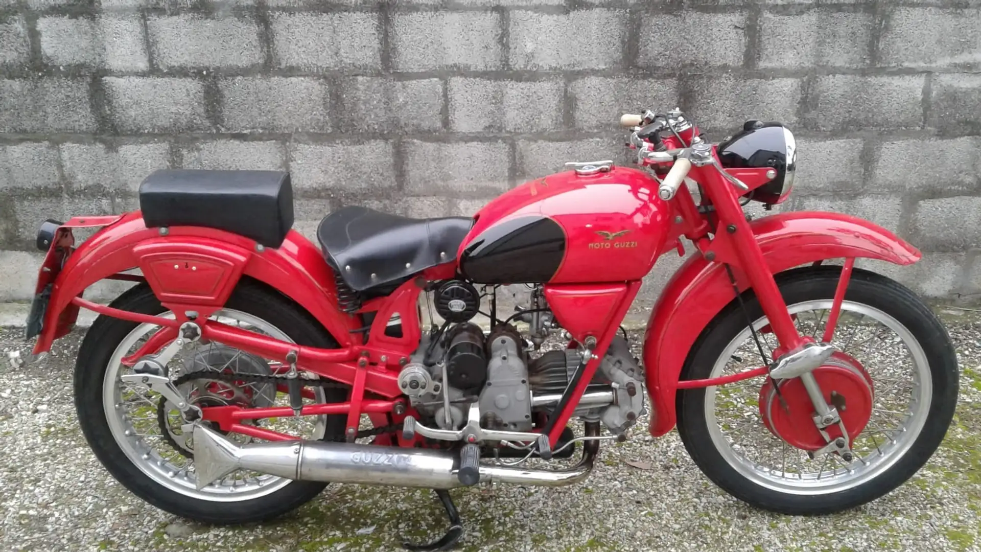 Moto Guzzi Falcone Stradale Rouge - 1