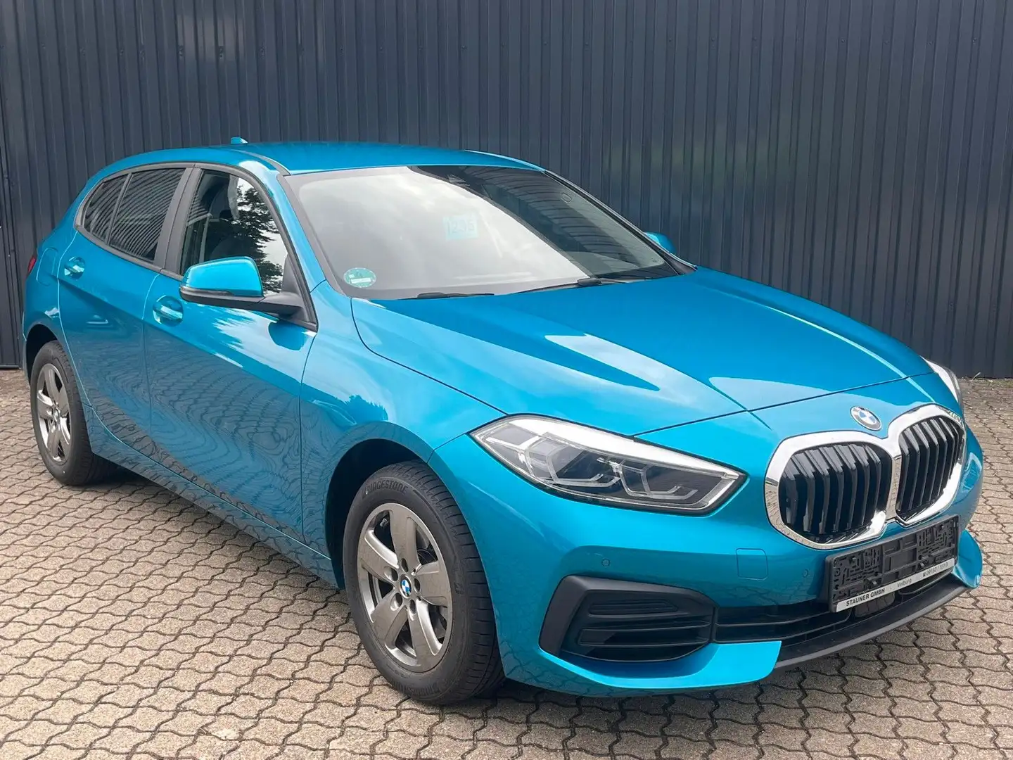 BMW 116 i 5-Türer/ Lenkradheiz/LED/Navi/Sitzheizung Blau - 2