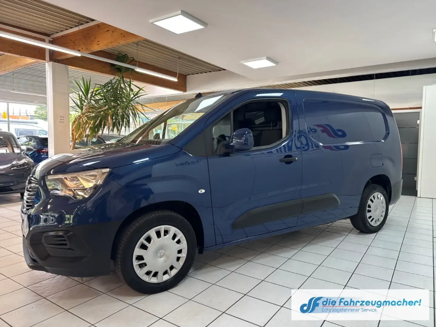 Opel Combo E Cargo Maxi Edition L2 XL 1.5D Klima EU6d-T Bleu - 2