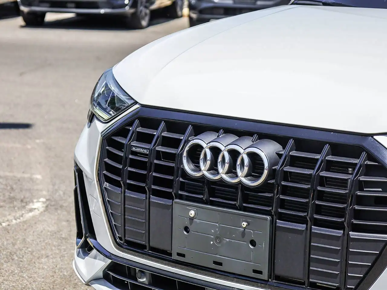 Audi Q3 снимка Audi Q3