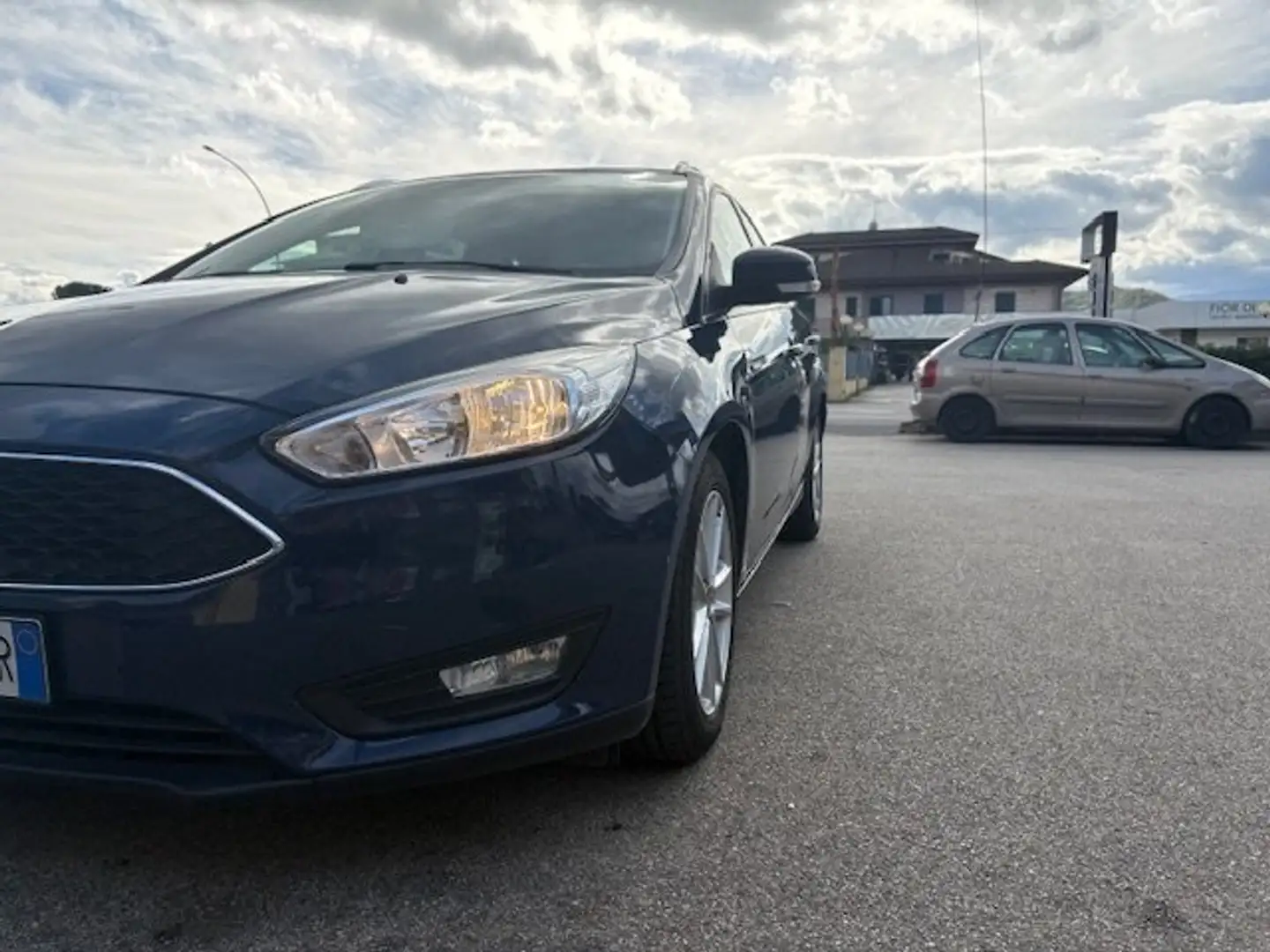 Ford Focus Focus IV 2015 SW SW 1.5 tdci Titanium s Azul - 2