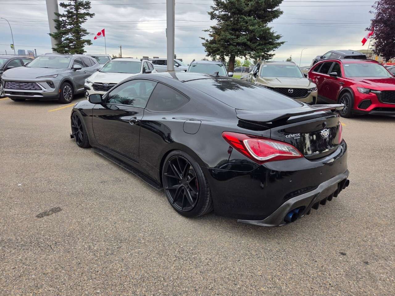 2016 Hyundai Genesis Coupe GT | Low KM | Clean Carfax | 6 -Speed Manual — снимка 1