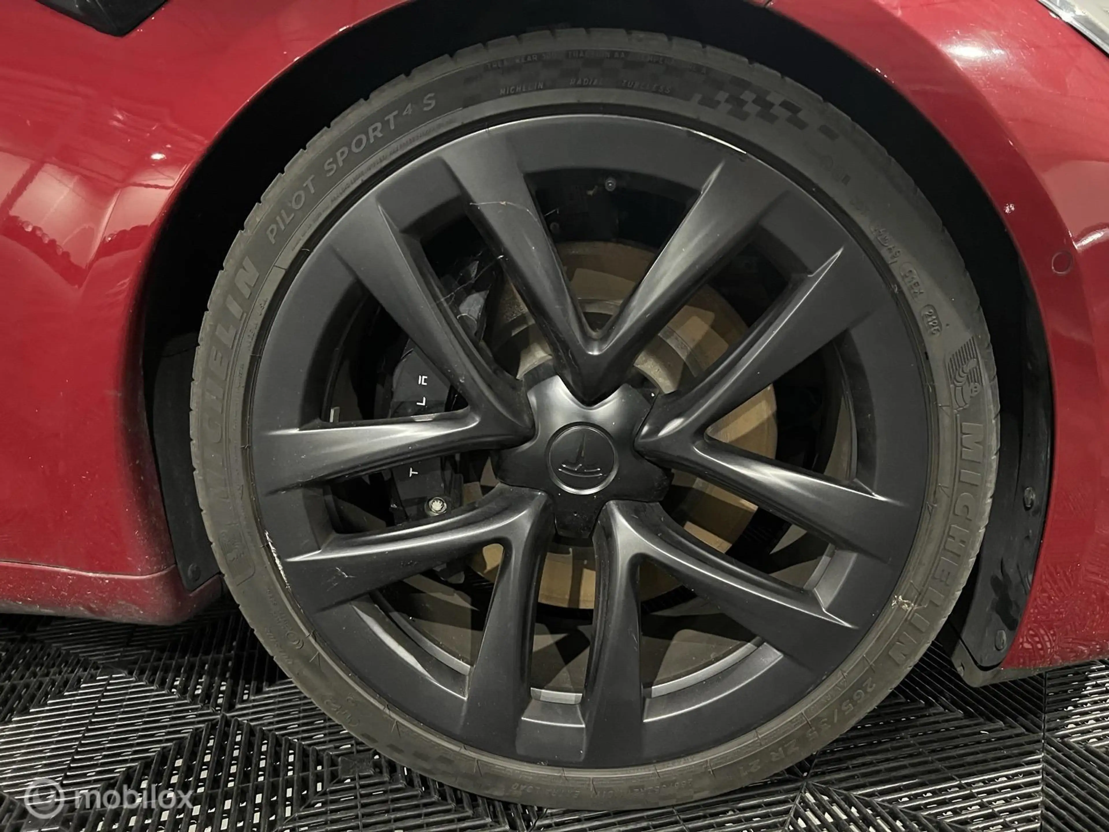 Tesla Model S Long Range + IAP + 21" + SOH 95.6% — photo 20