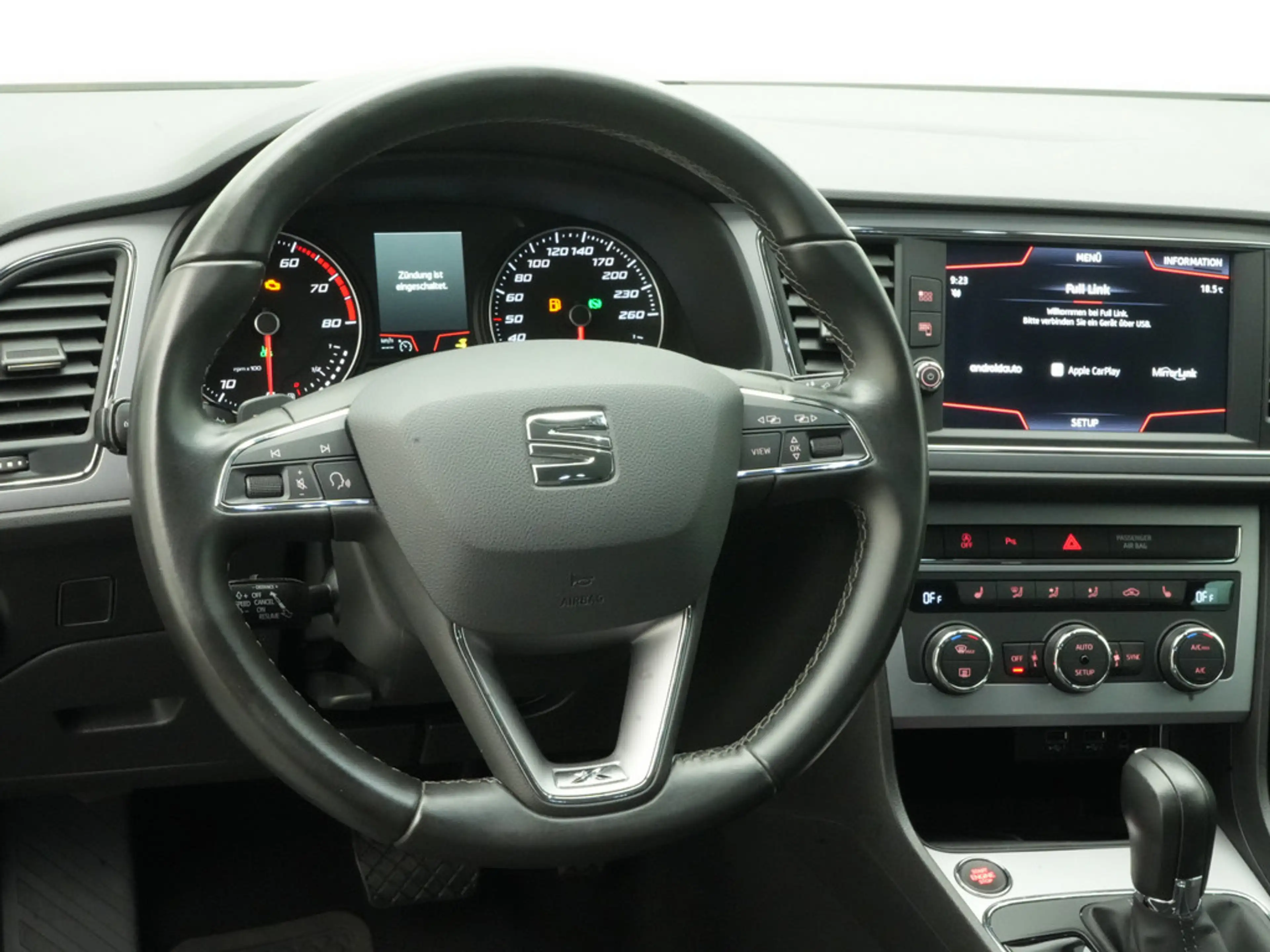SEAT Leon ST Xcellence DSG CARPLAY ACC NAVI PDC — photo 14