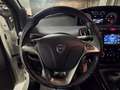 Lancia Ypsilon 1.2 69 CV 5p. GPL Ecochic Gold Weiß - thumbnail 11