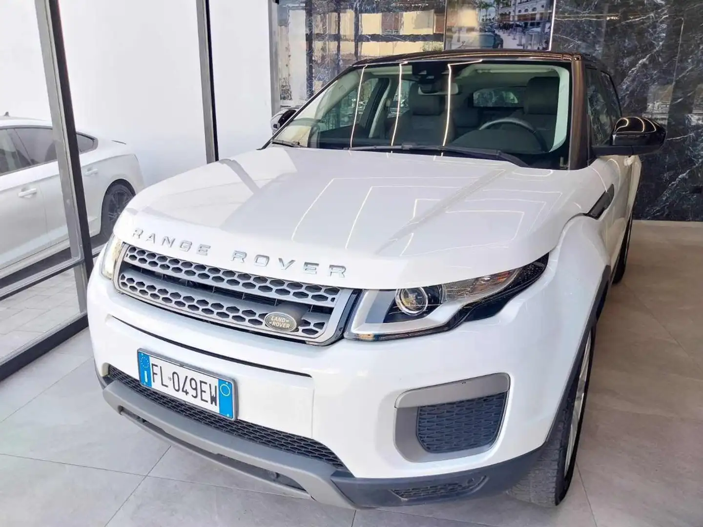 Land Rover Range Rover Evoque 2.0 TD4 150 CV 5p. HSE Bianco - 2