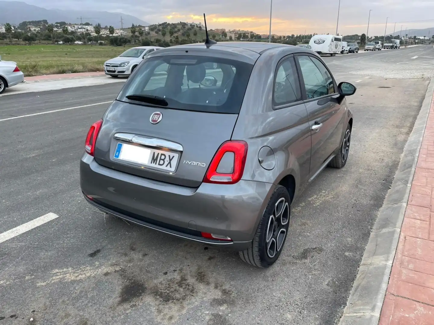 Fiat 500 1.0 Hybrid Club 52kW Gris - 2