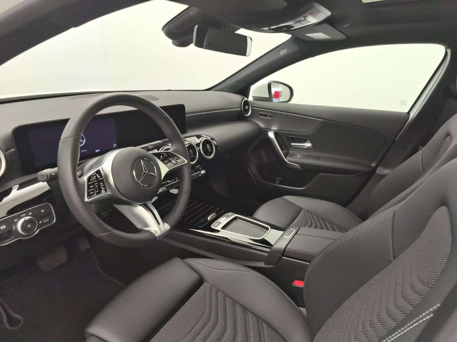 Mercedes-Benz A 220
