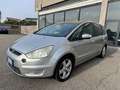 Ford S-Max S-Max 2.0 TDCi 140CV Titanium DPF Plateado - thumbnail 3