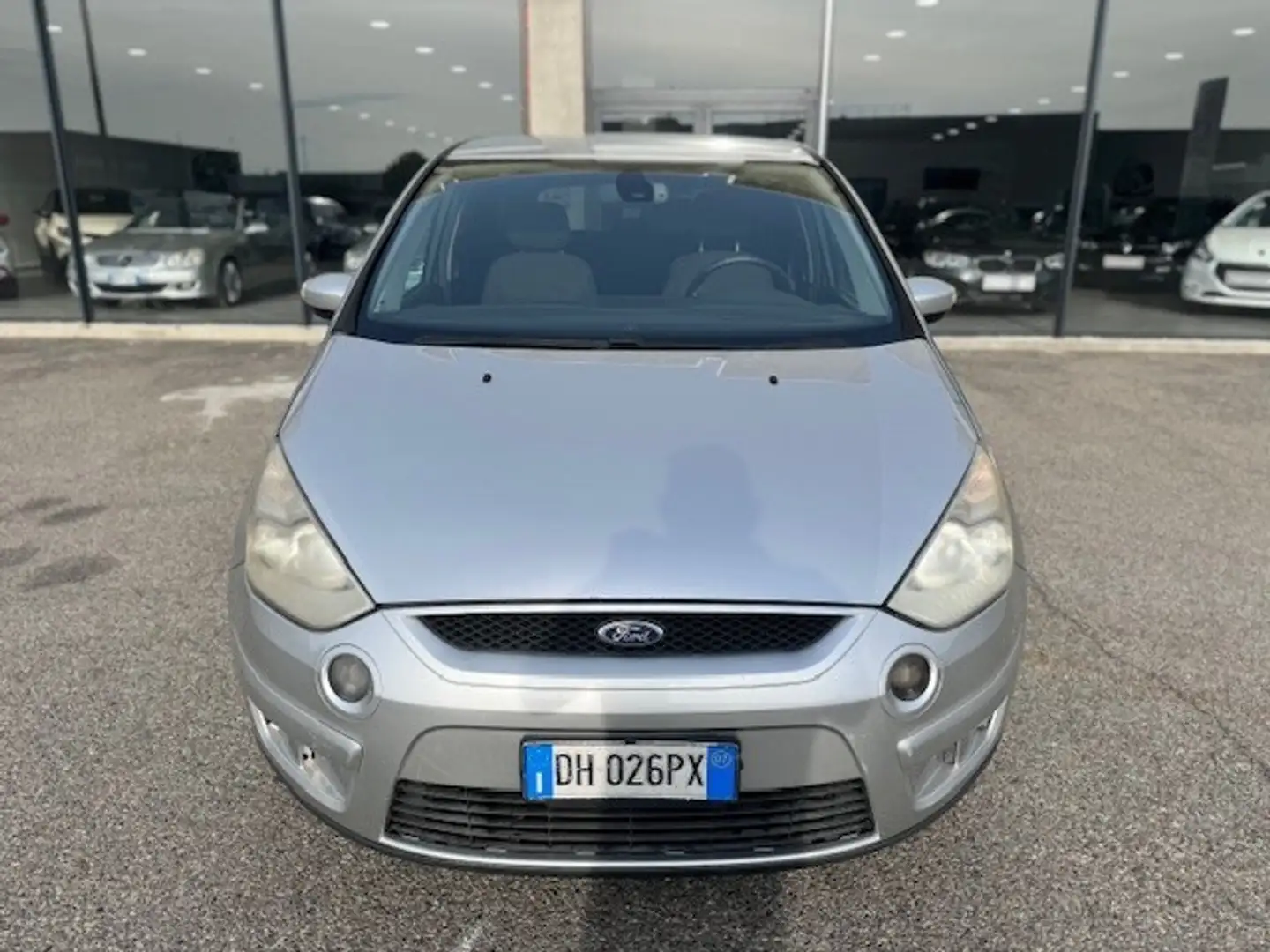 Ford S-Max S-Max 2.0 TDCi 140CV Titanium DPF Plateado - 2