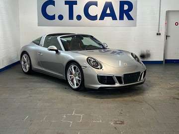 911 Targa 4 GTS I Lift I VOLL