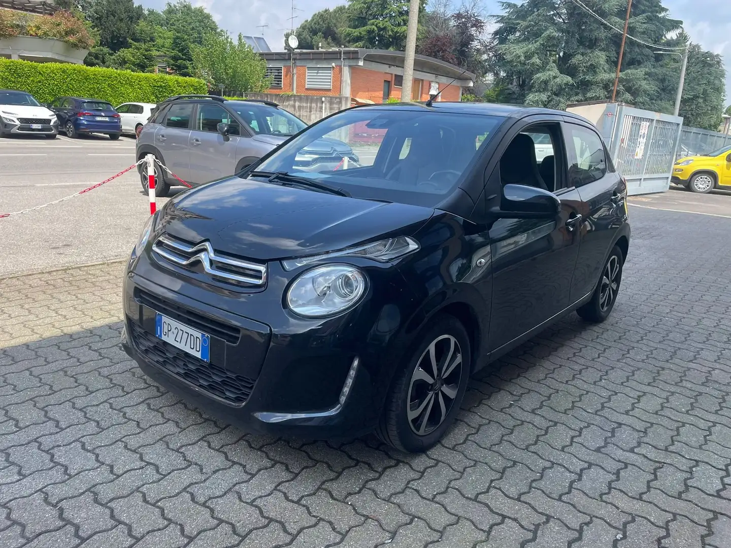 Citroen C1 2ª serie Airscape VTi 72 S&S 5 porte Shine Nero - 1