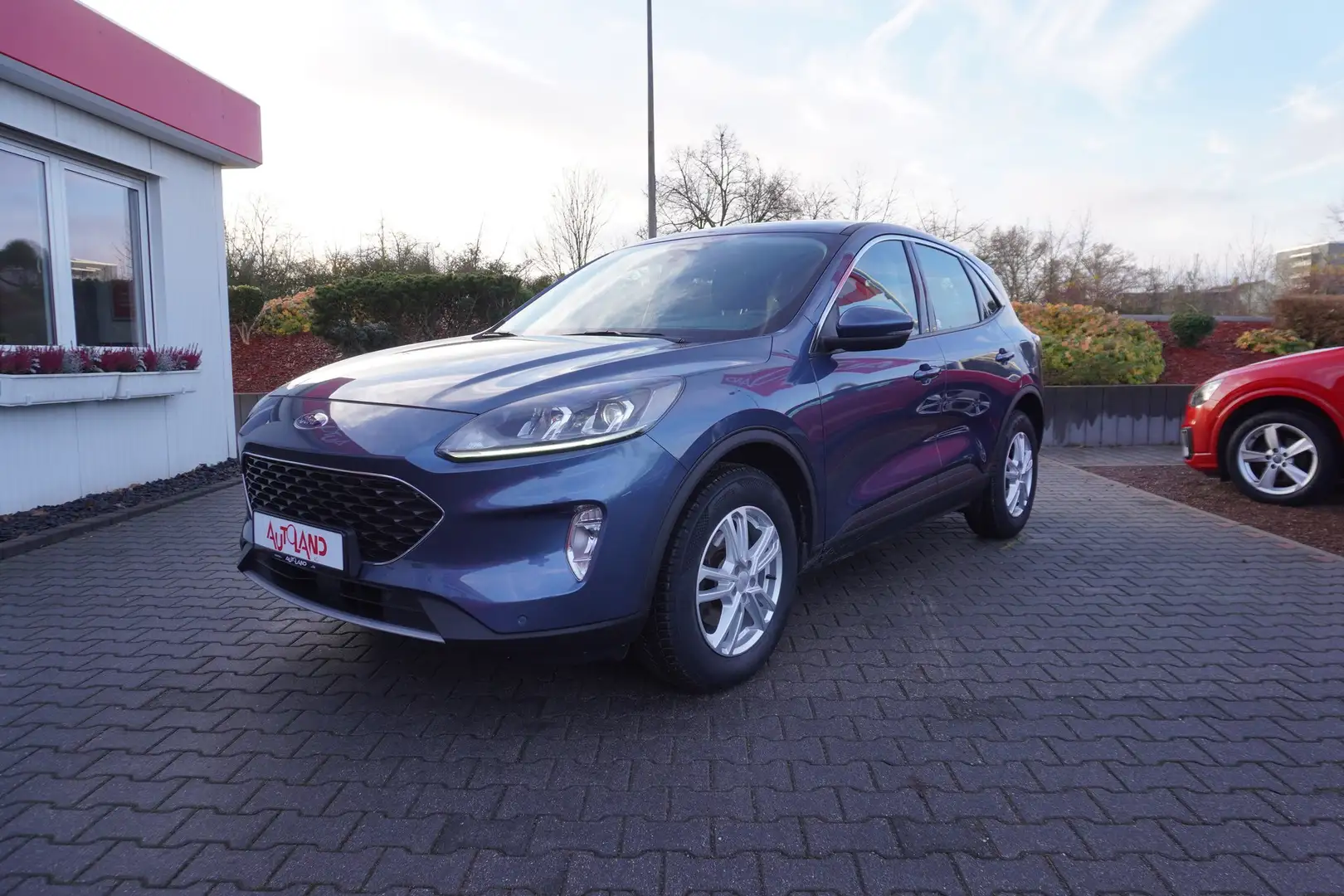 Ford Kuga 2.0 M-Hybrid LED Navi 4x Sitzheizung DAB Bleu - 2