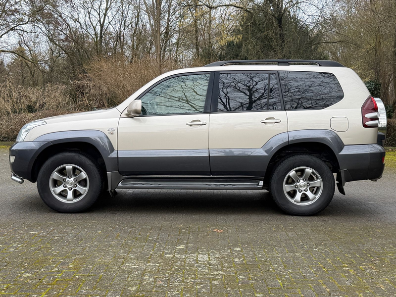 Toyota Land Cruiser 3.0 D-4D Luna Automatik|R.KAMERA| — photo 6