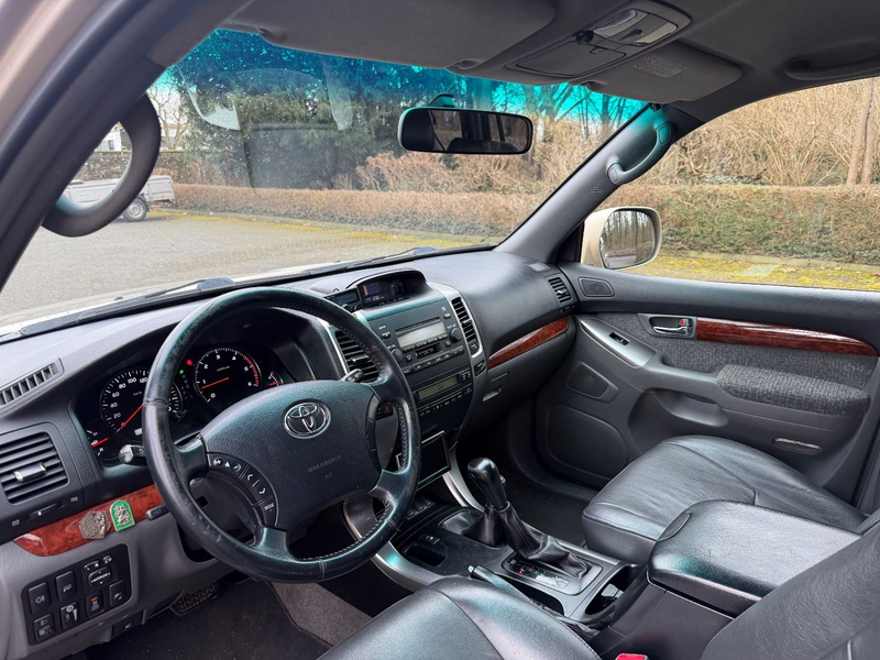 Toyota Land Cruiser 3.0 D-4D Luna Automatik|R.KAMERA| — photo 12