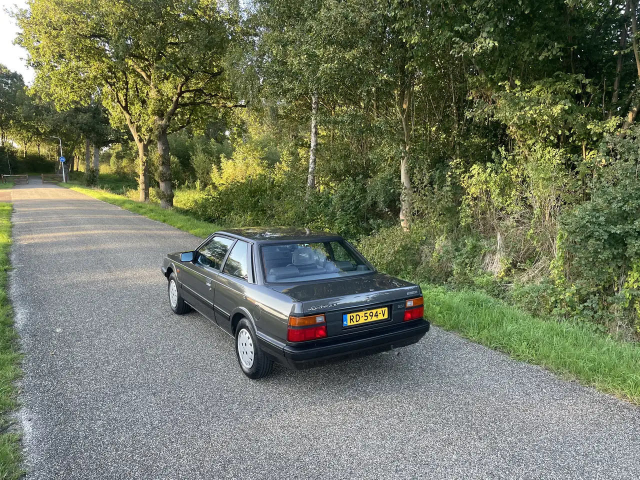 Mazda 626 2.0i GLX, foto 4